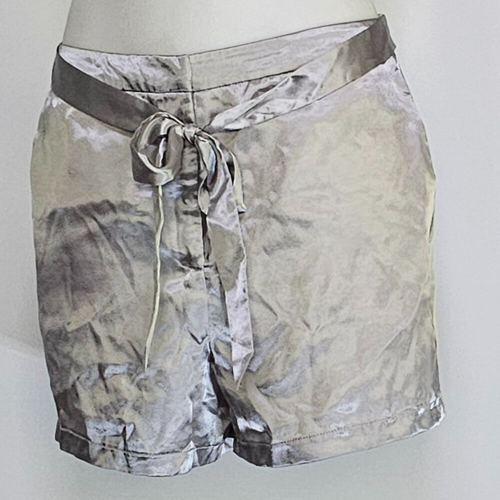 VENUS Silver Satin-Look Lounge Shorts – Silky Feel, Tie Waist, Glam Comfort